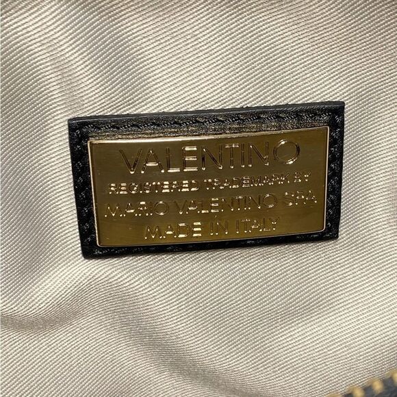 Valentino Mario Mia Leather Shoulder Bag - Picture 11 of 11